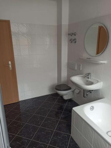 Badezimmer - Richtung Tür