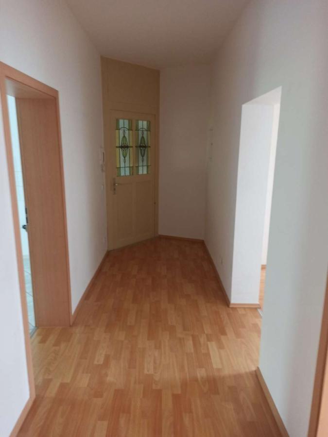 Flur Richtung Eingang