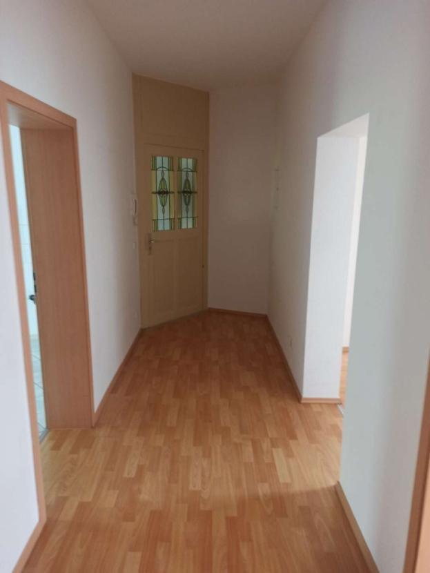 Flur Richtung Eingang