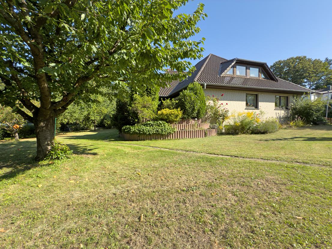 Gartenbereich (Südansicht)