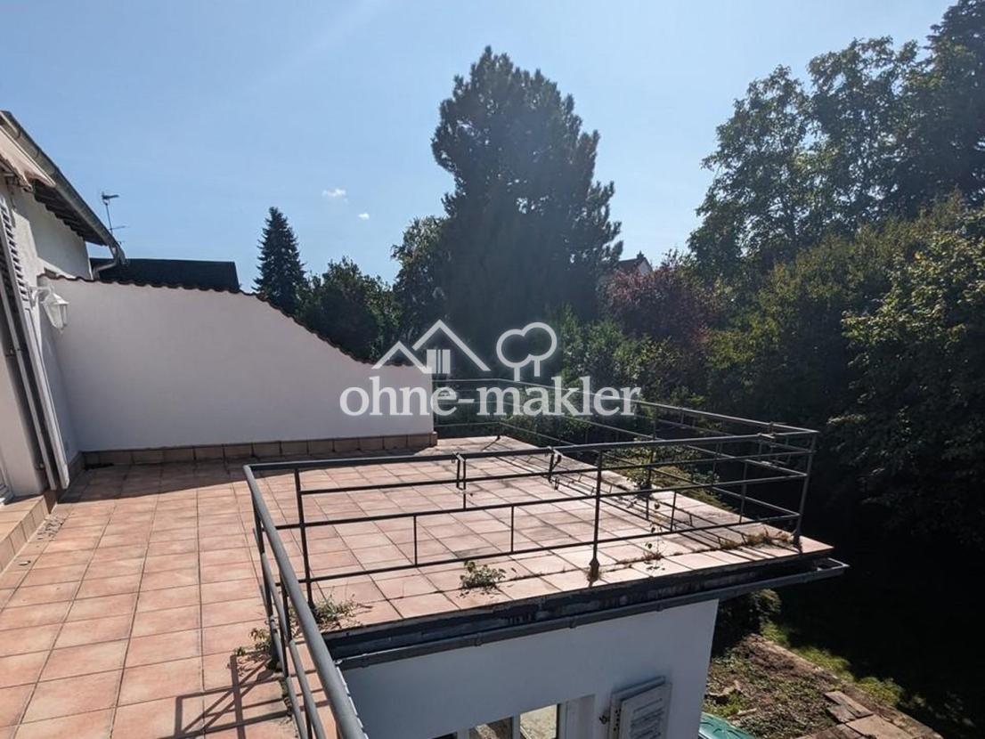 Terasse 1.OG mit Gartenblick