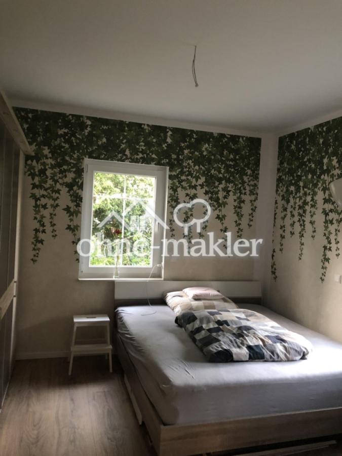 Schlafzimmer, EG ca. 13 qm