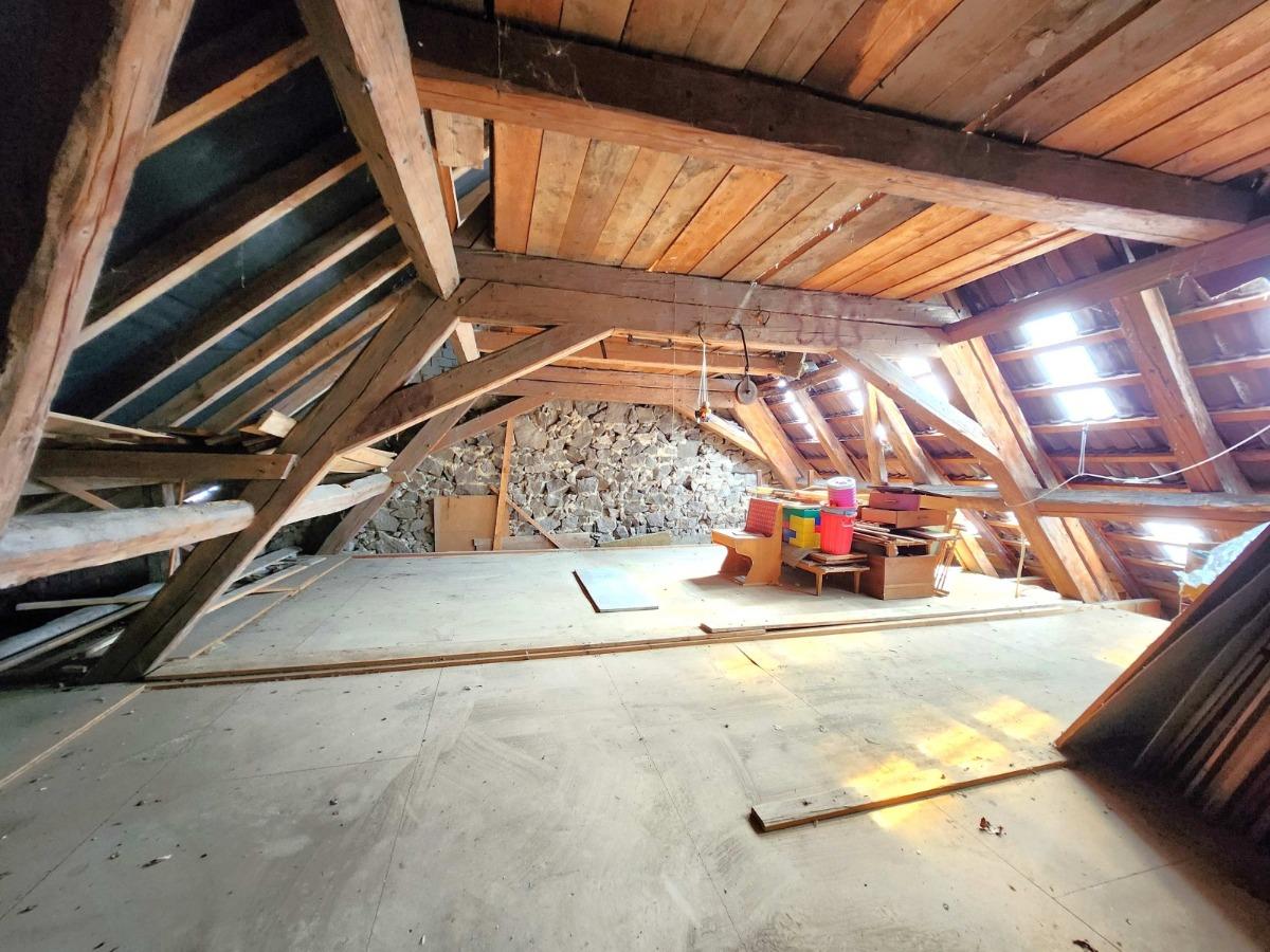 2.OG Dachboden über Wohn- u. Scheunenkomplex