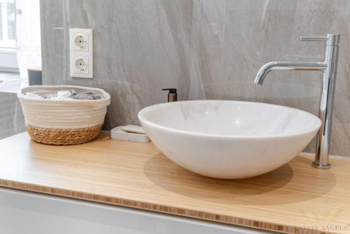 Hochwertige Badausstattung