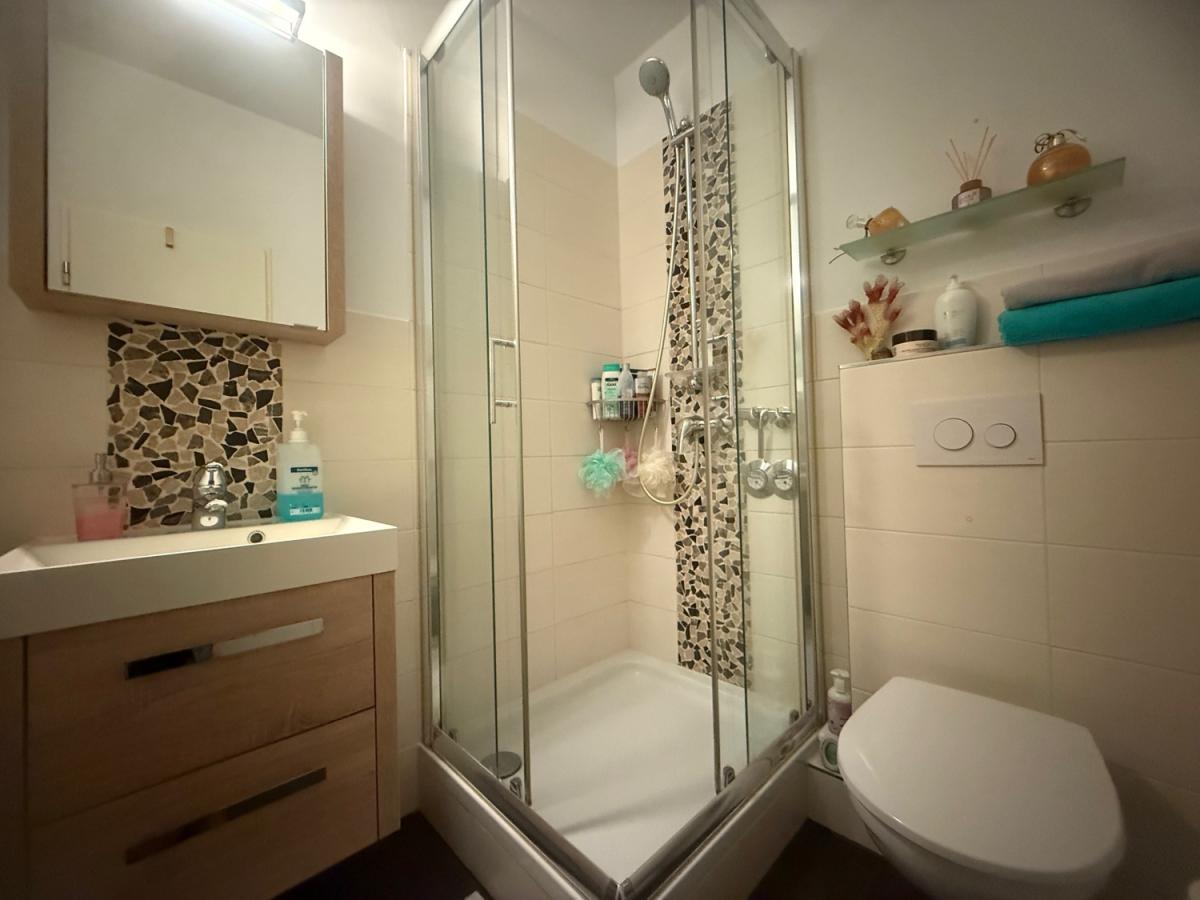 Gäste WC mit Dusche