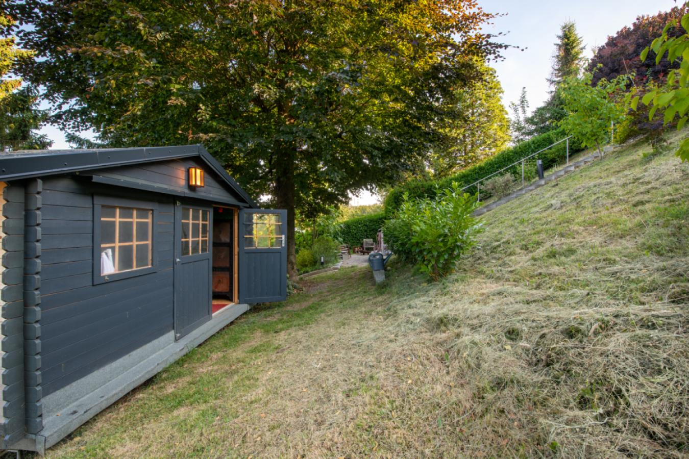 Weiterer Aussenbereich Gartenhaus 2