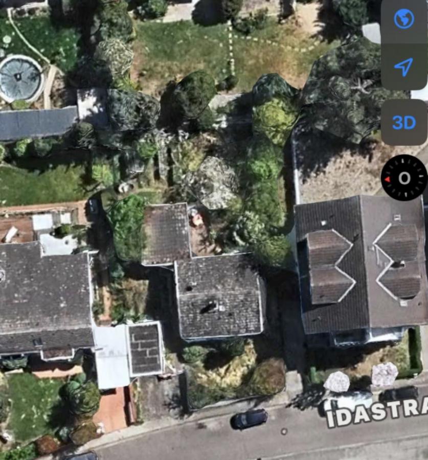 Grundstück, Moment-Aufnahme