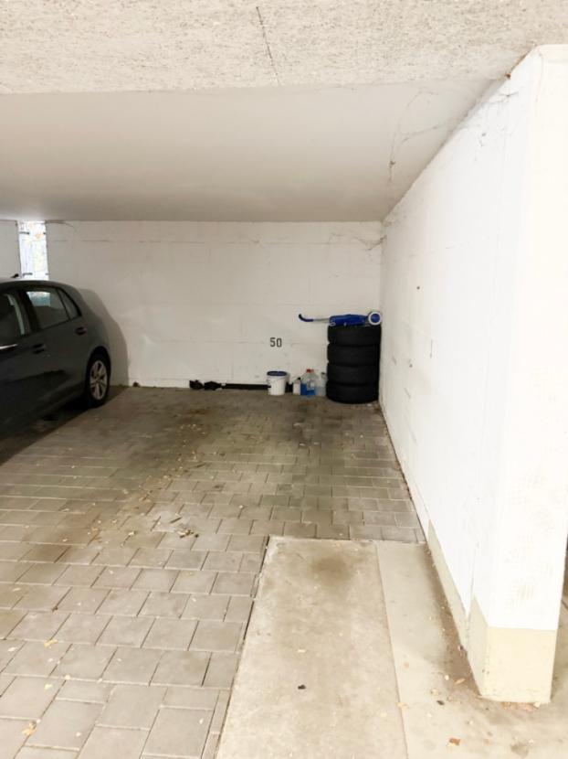 Stellplatz/Garage