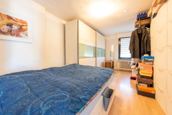 Vorderhaus 1.OG Schlafzimmer