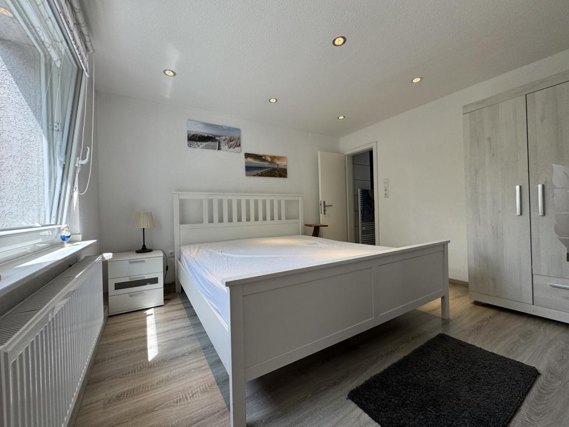 Fewo West Schlafzimmer