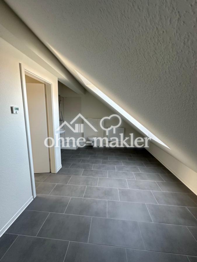 2. Bad (Dachgeschoss)