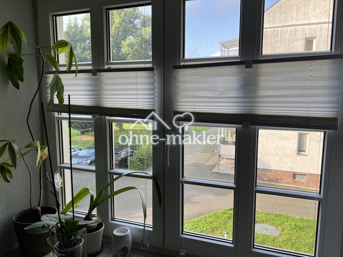 Blick vom Schlafzimmer in Hof