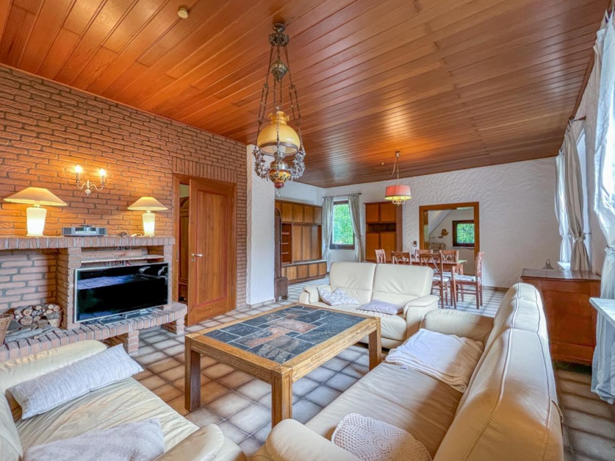 Wohn-  und  Esszimmer 1.OG Wohnung 1