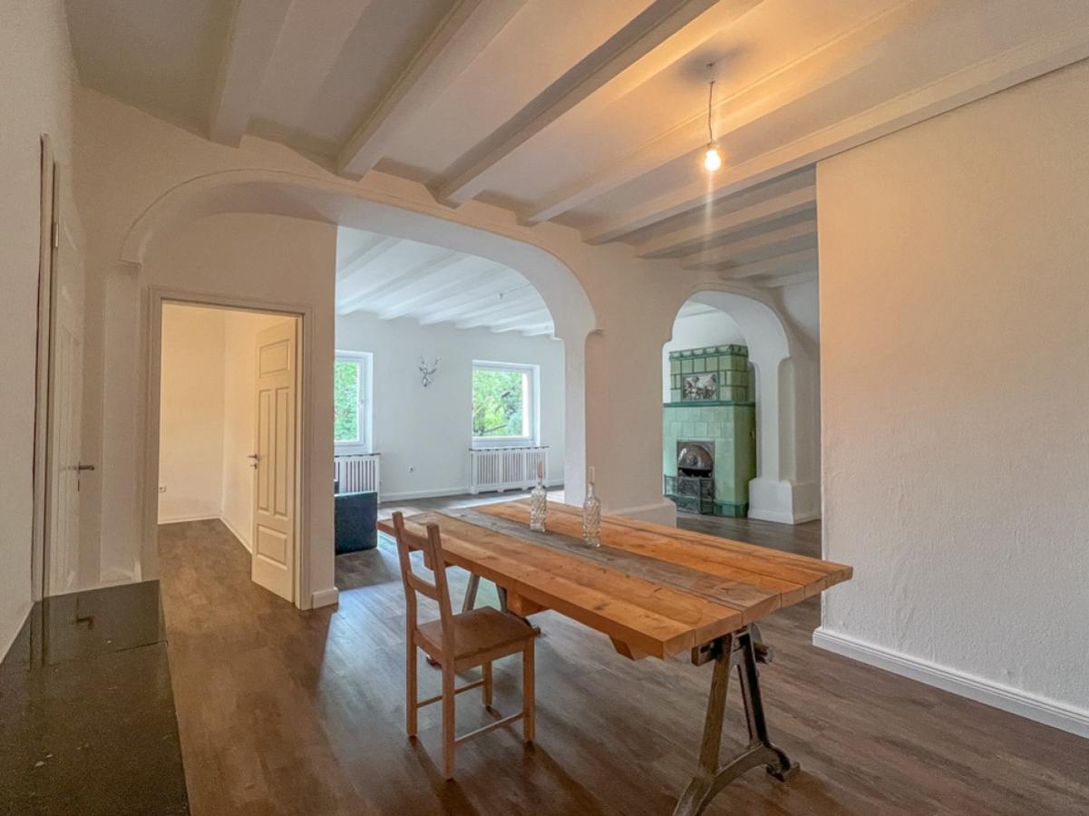 Wohn-  und  Esszimmer Wohnung 2