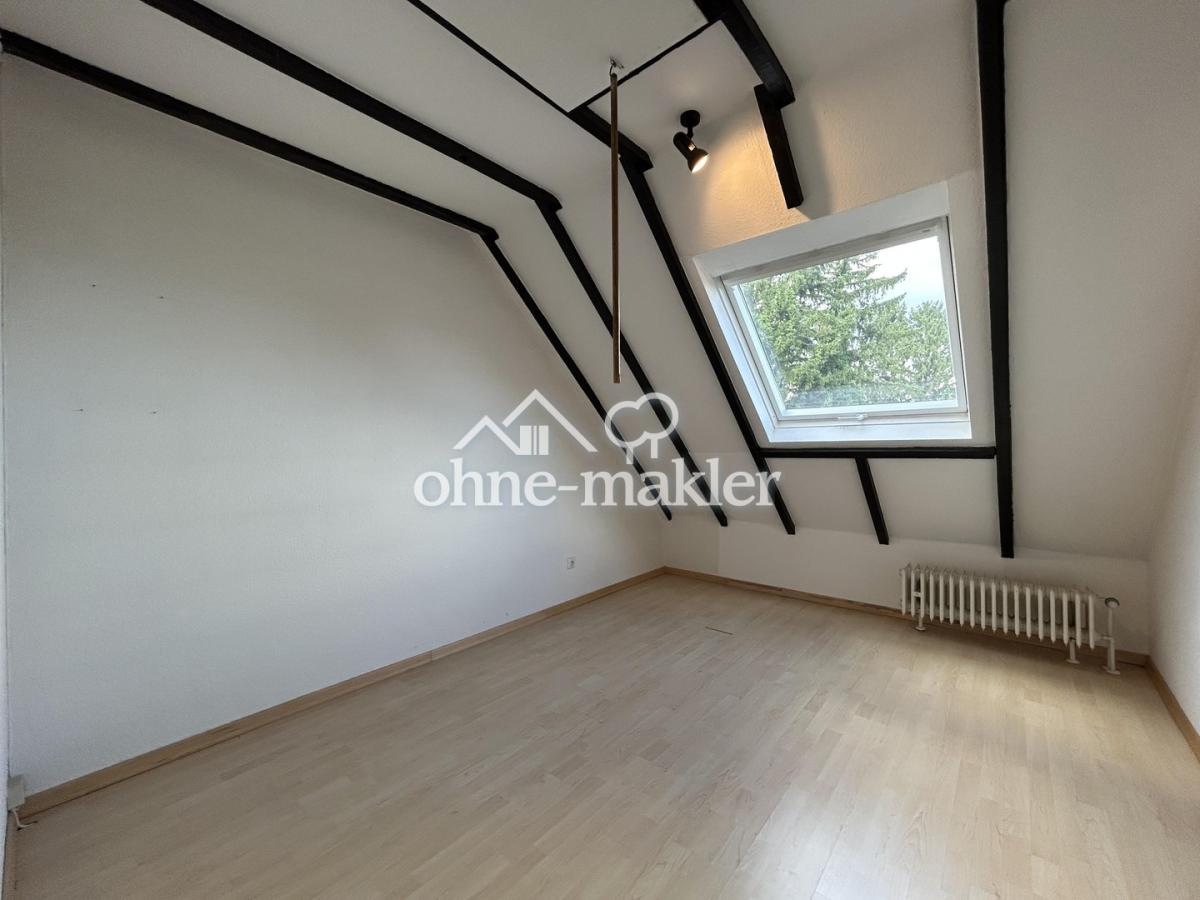 Schlafzimmer / Küche DG