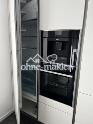 Kaffeemaschine in der EBK