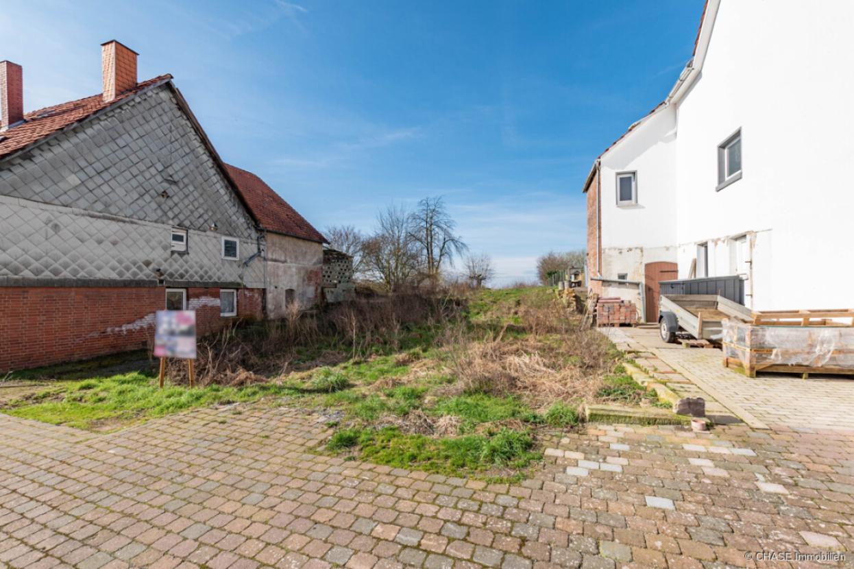 Frontansicht Wohnstraße Innerorts