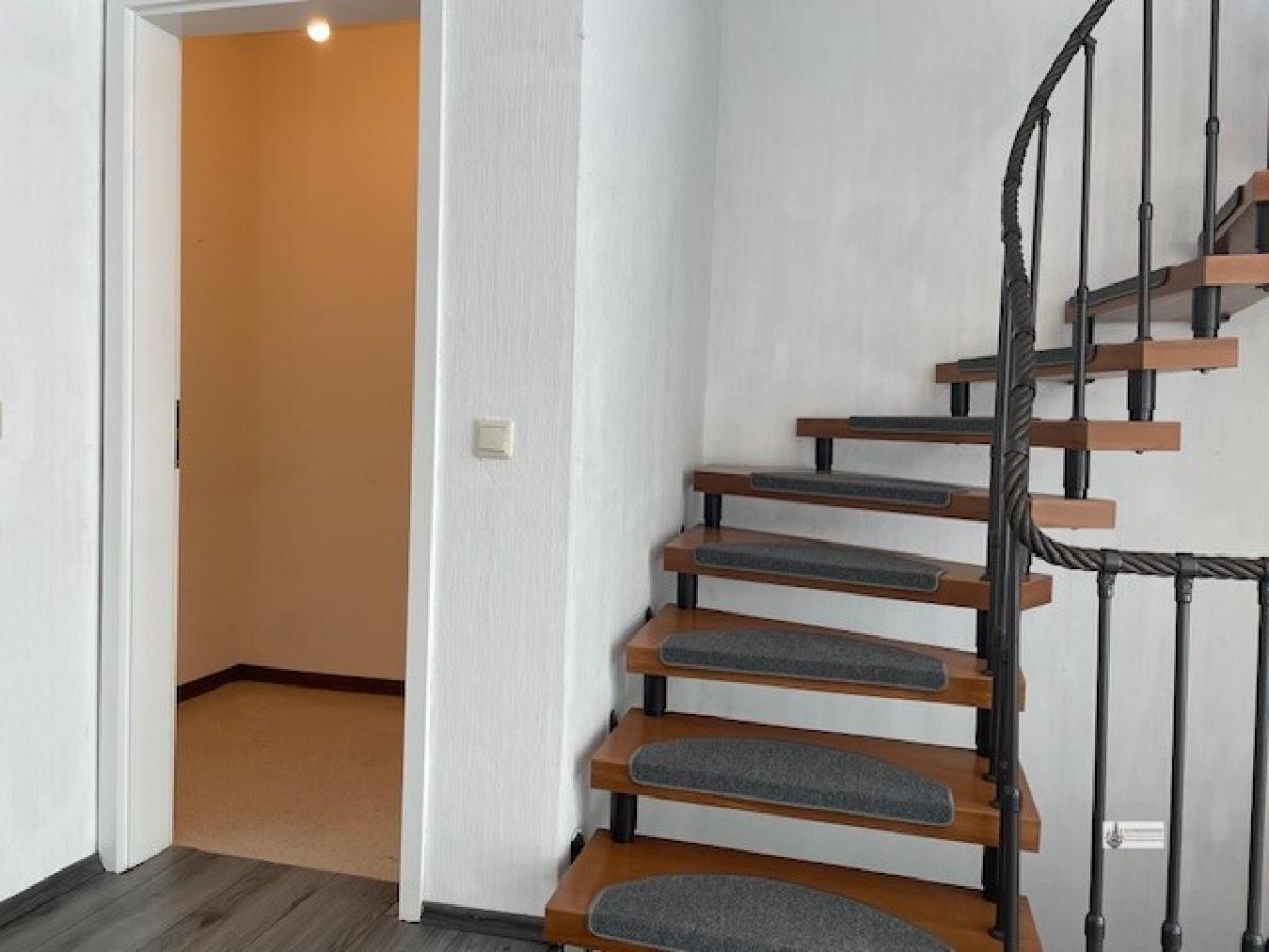 Treppenaufgang ins OG