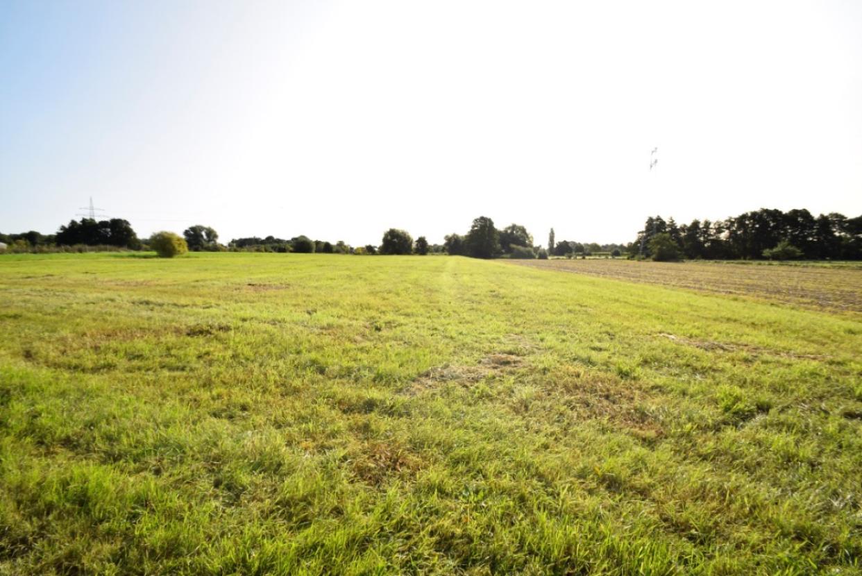 8.792 m² landwirtschaftliche Fläche