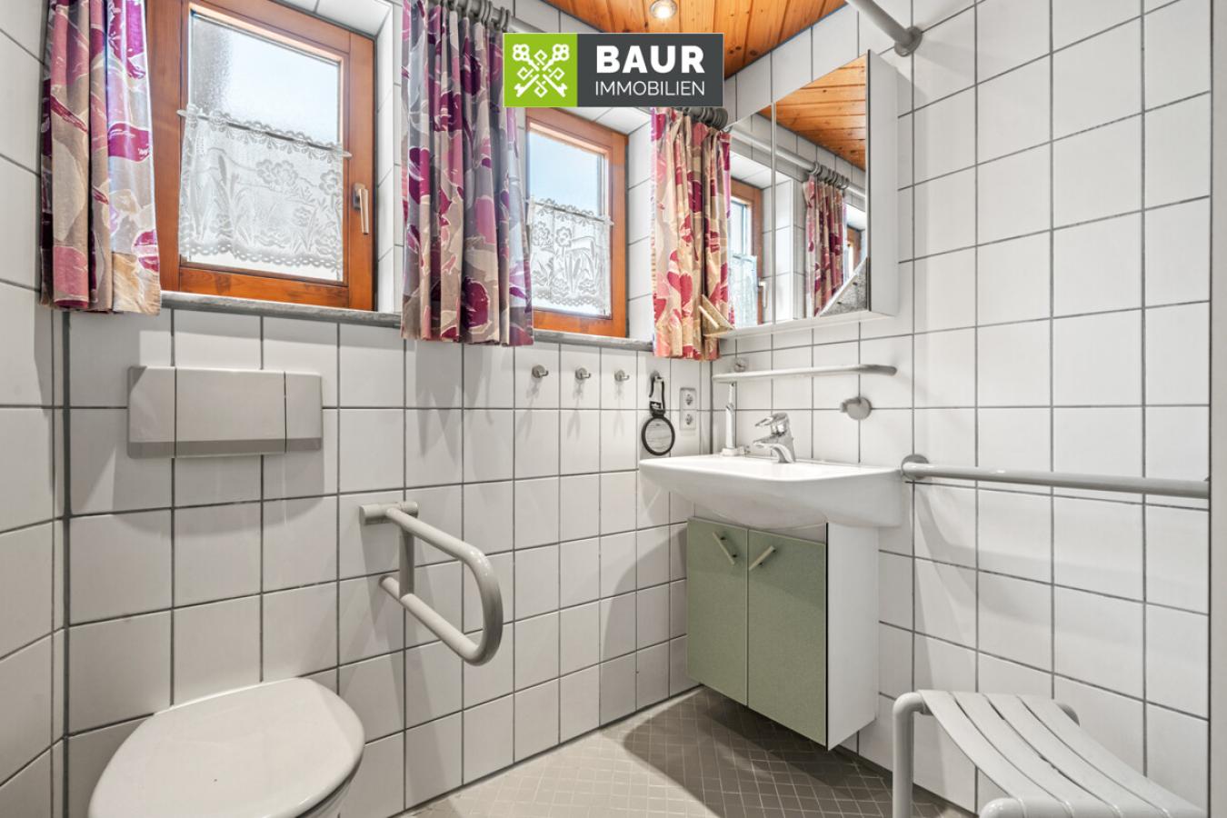 Badezimmer EG