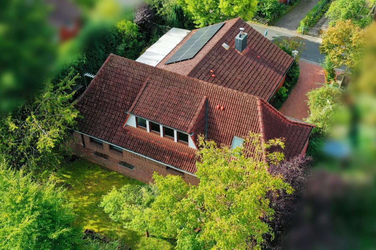 HausansichtLuftaufnahme