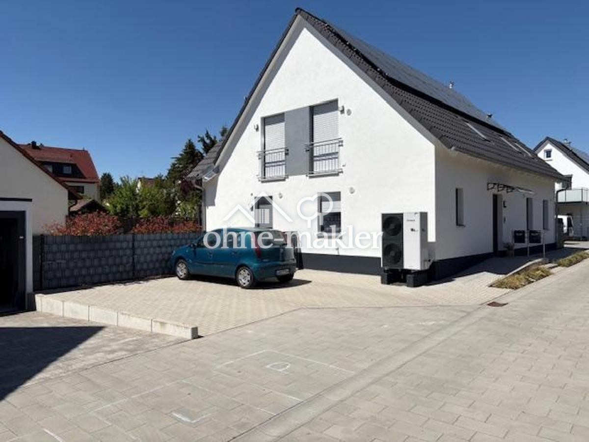 2 Abstellplätze Südseite