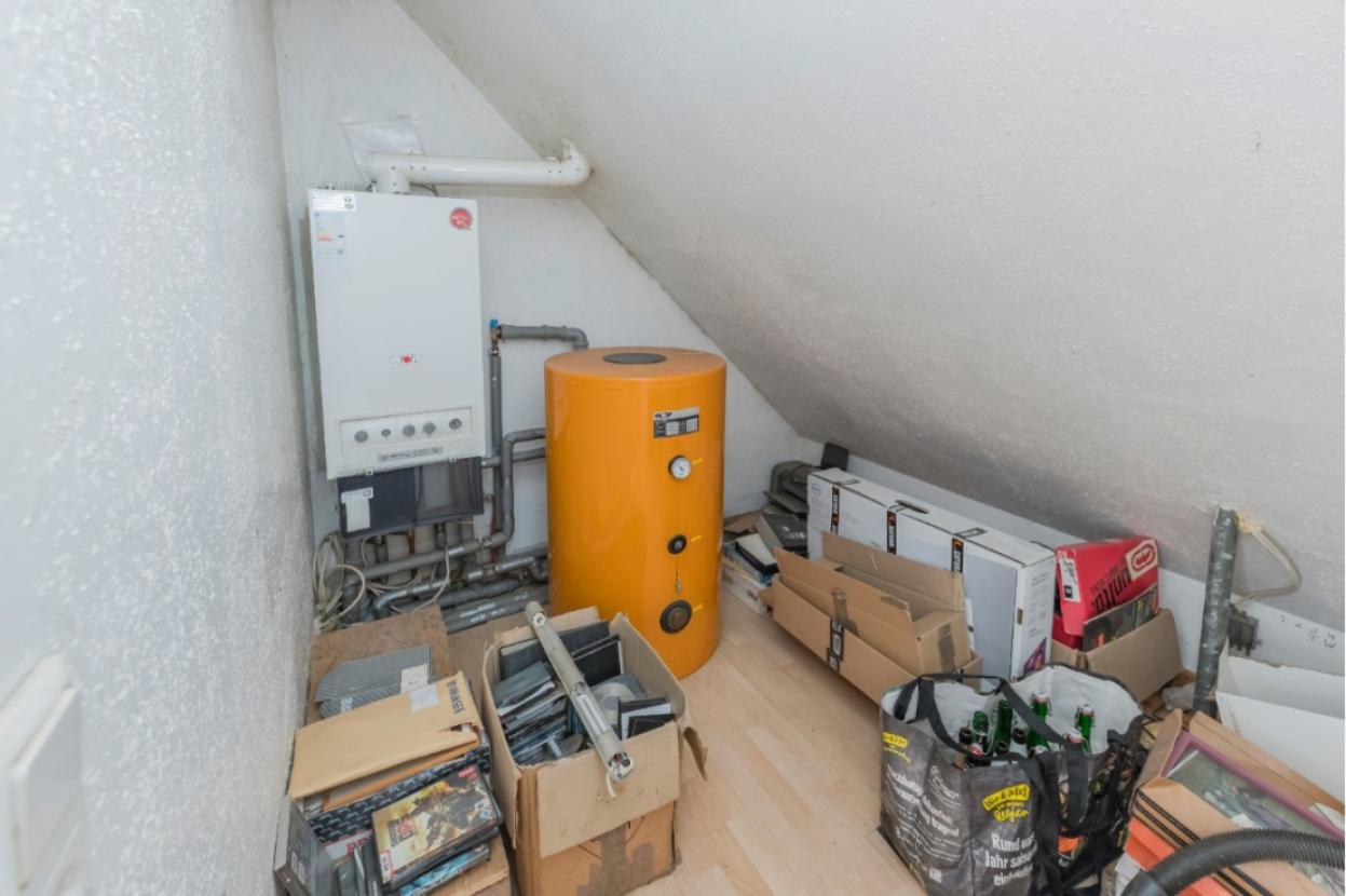 Kammer mit Heizung DG