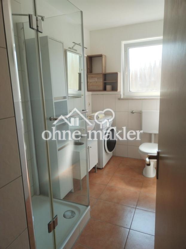 Bad mit Waschmaschinenanschluß