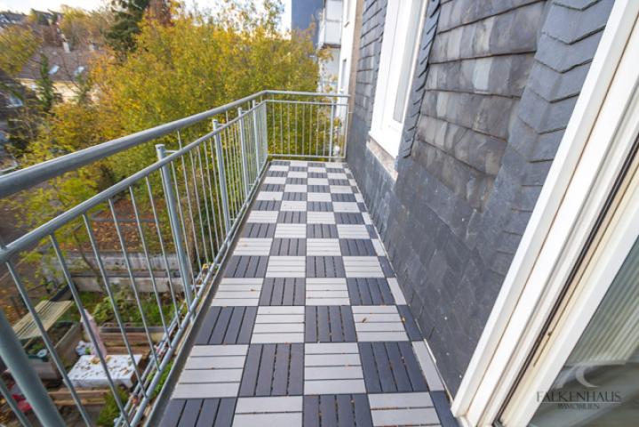 Balkon - weitere Perspektive