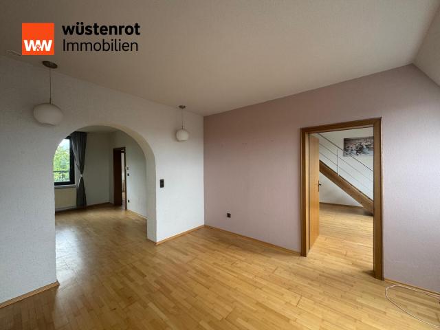 Wohn-/Esszimmer im DG