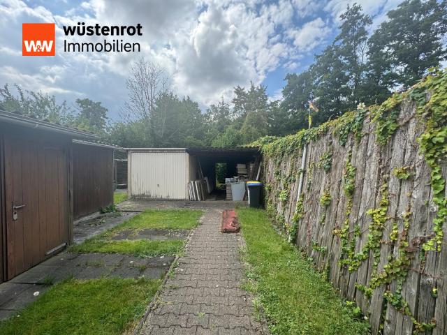 Zuwegung in den Garten