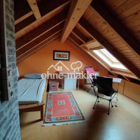 Dachgeschoß Zimmer