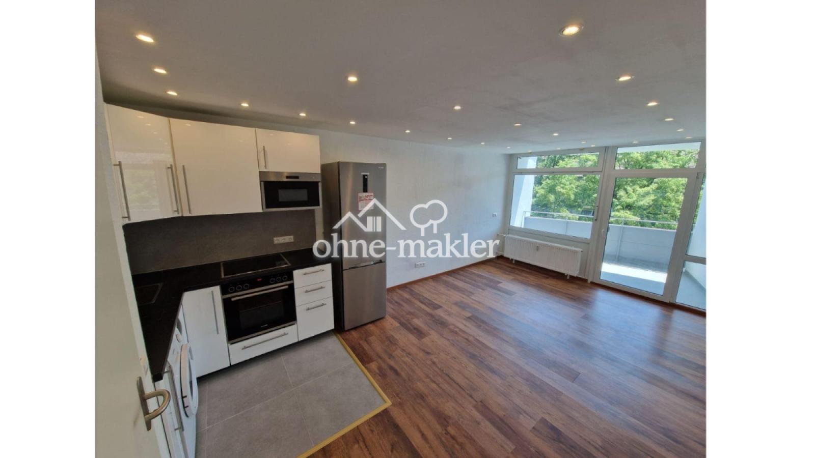 Wohnzimmer mit Küche