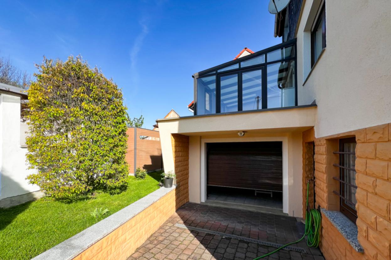 Wintergarten auf der Garage