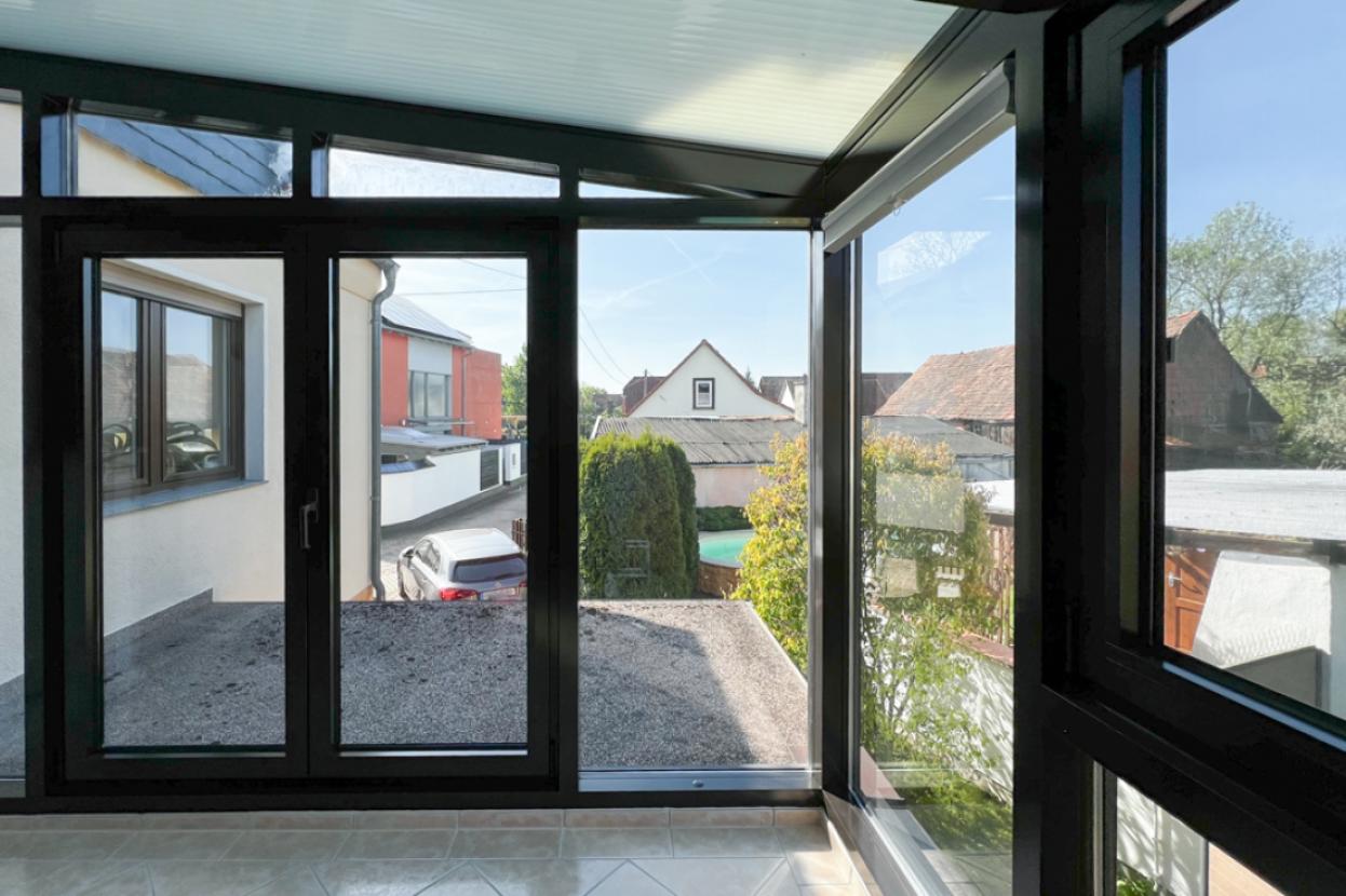 Wintergarten mit Platz für Balkon