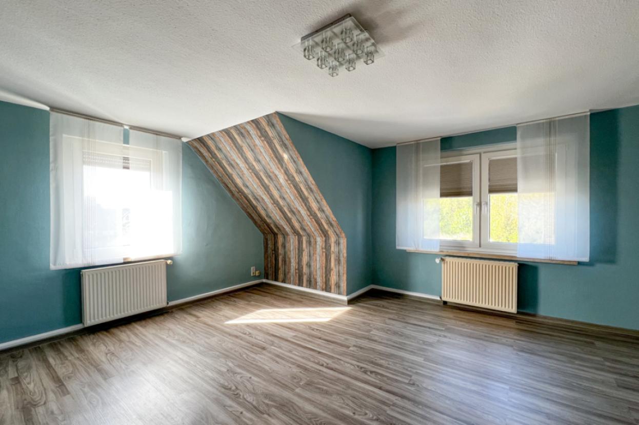 Großes Schlafzimmer