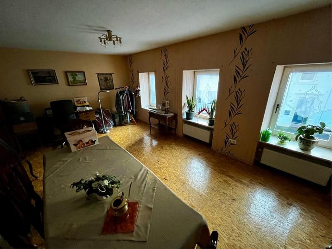 GB10-1 Wohnzimmer OG