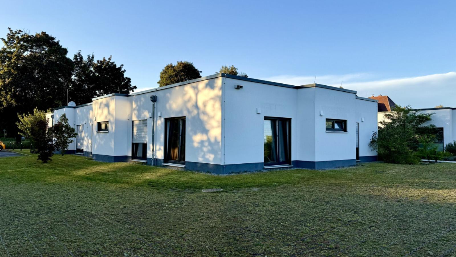 Schrägansicht Gebäudekomplex 