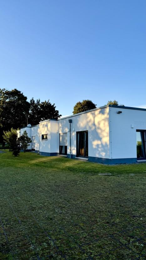 Schrägansicht Gebäudekomplex 