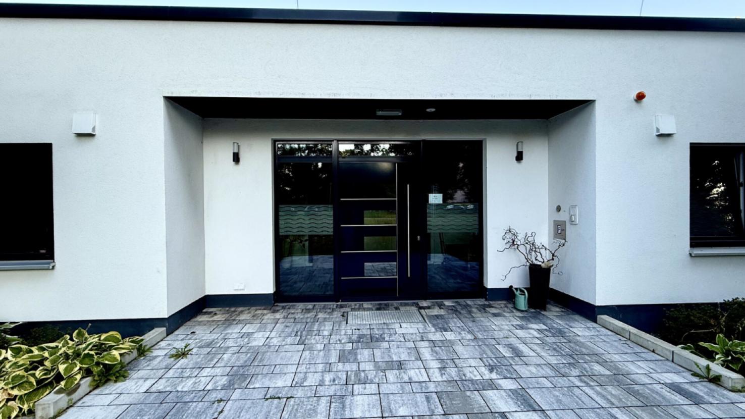 Gepflegter Eingangsbereich