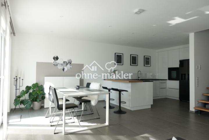 Essbereich und offene Küche