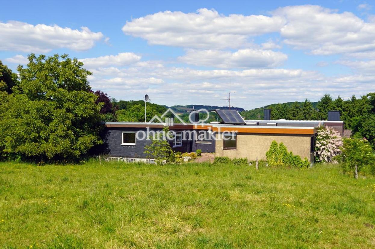 Hausansicht, größer