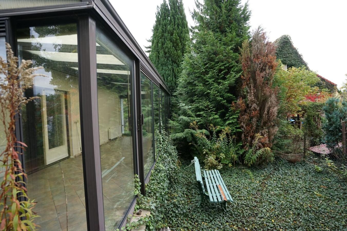 Grünfläche am Wintergarten