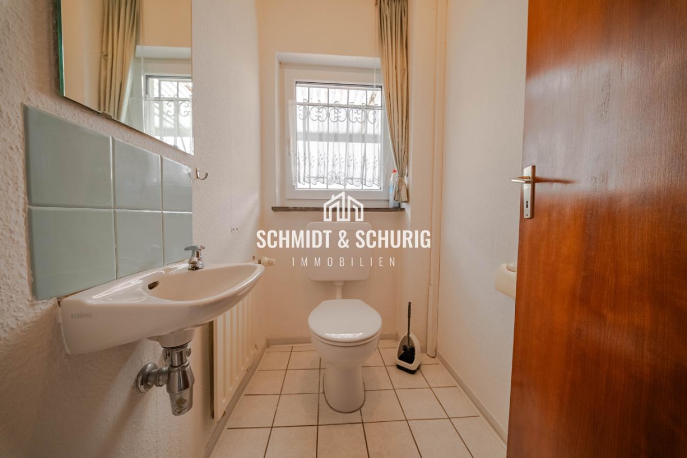 Gäste-WC / Erdgeschoss