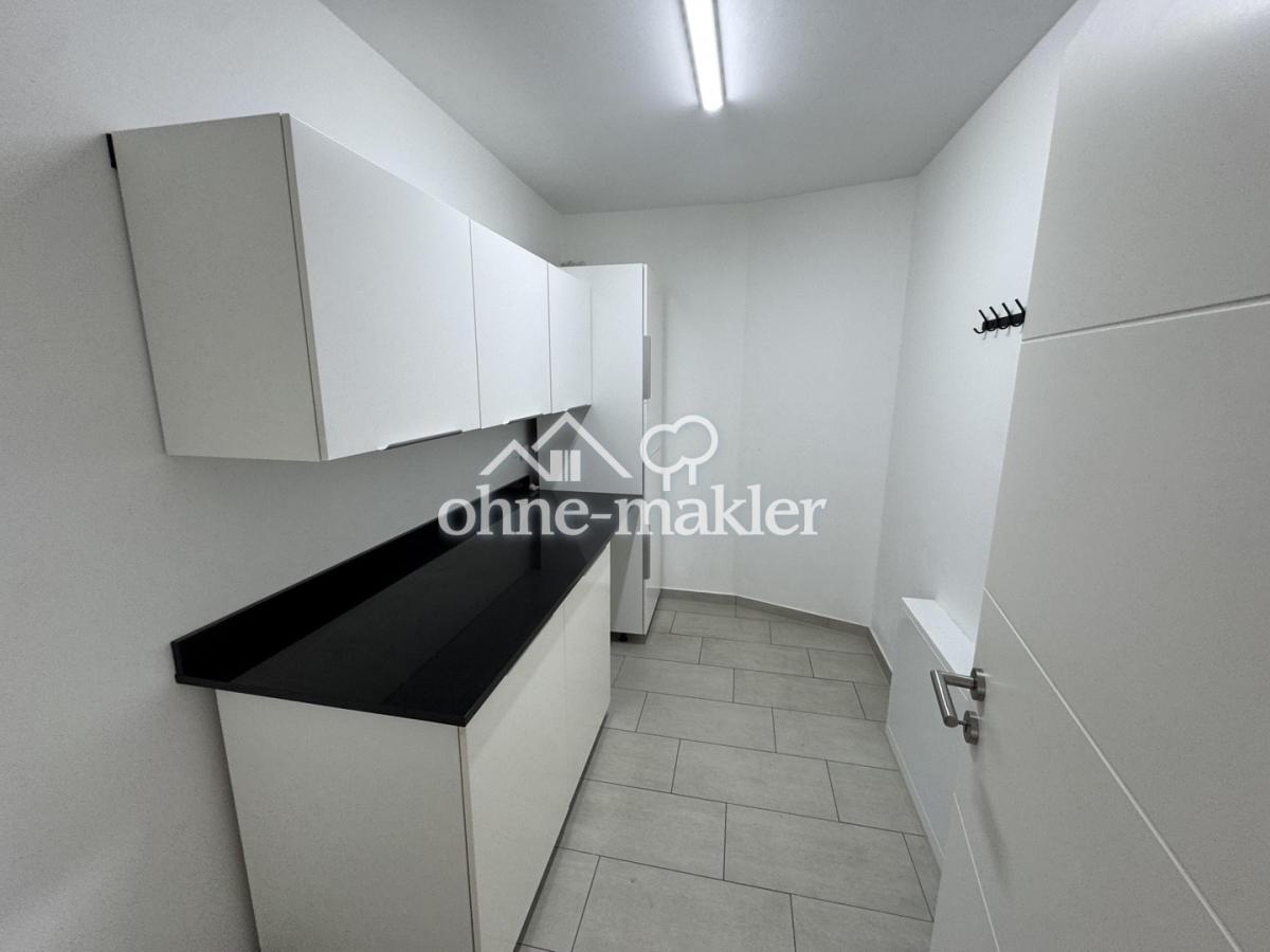 Abstellraum mit extra Küche