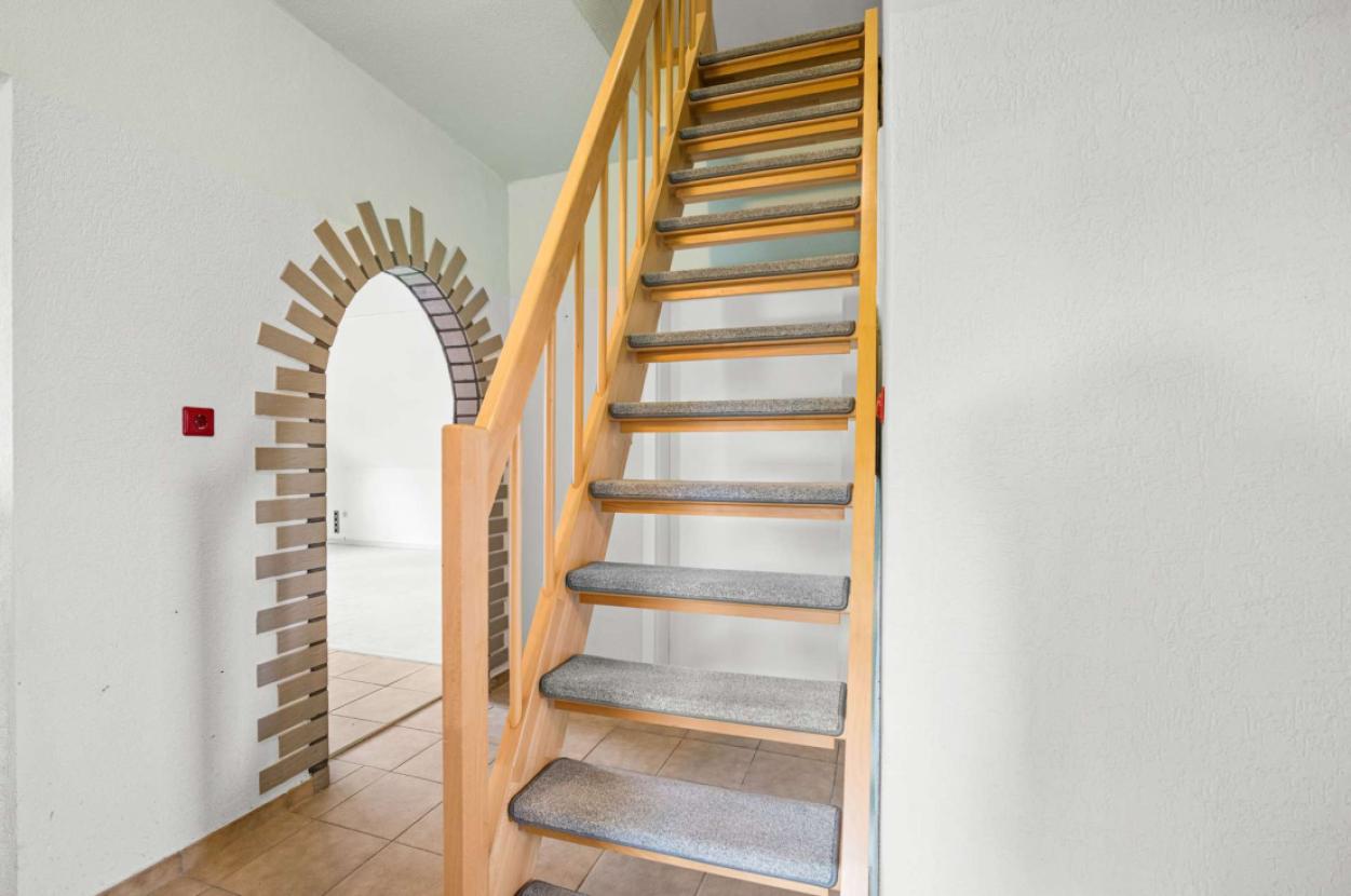 Treppenaufgang zum Dachgeschoss