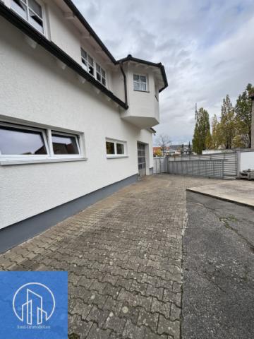 Gewerbe Parklätze Werkstatt