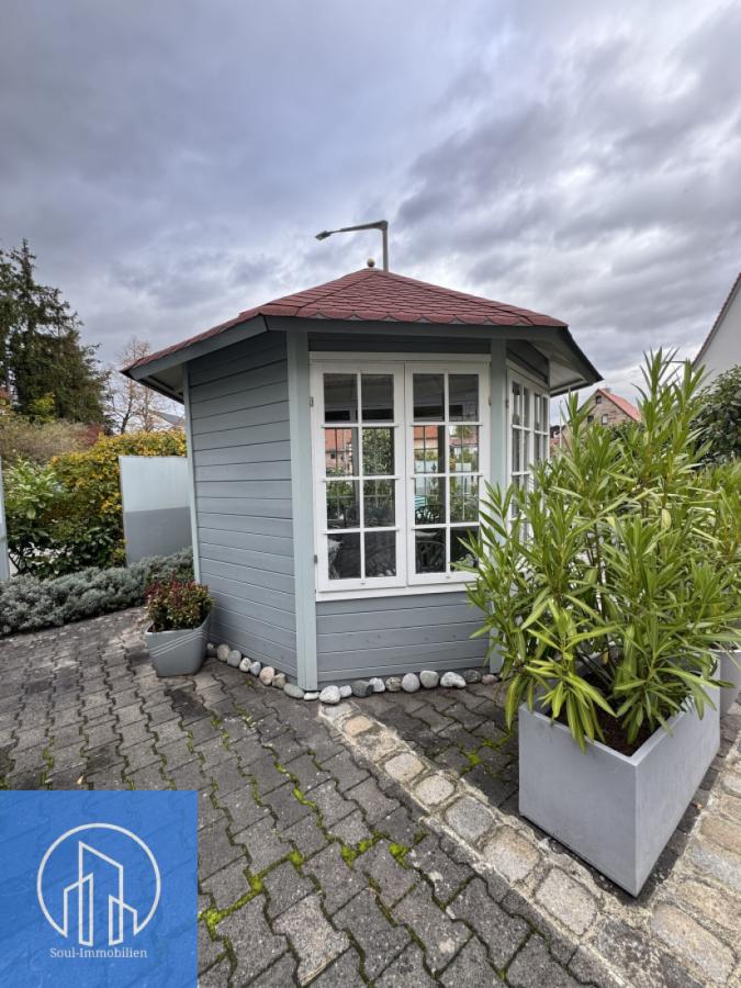 Pavillon Eingangsbereich