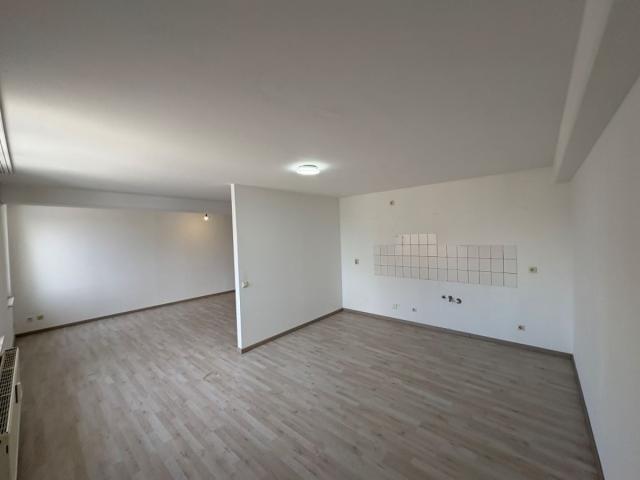 05-1.OG-Küche-Essen