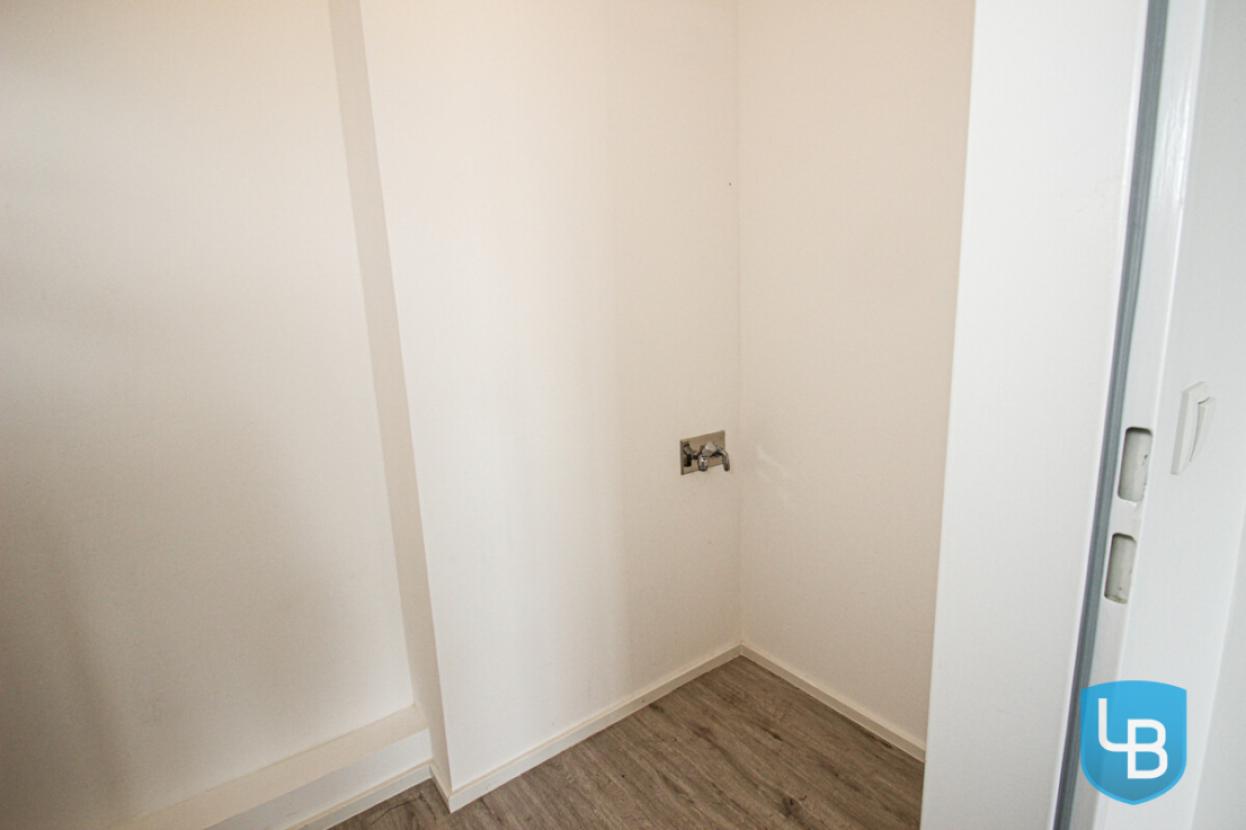 ..mit Waschmaschinenanschluss